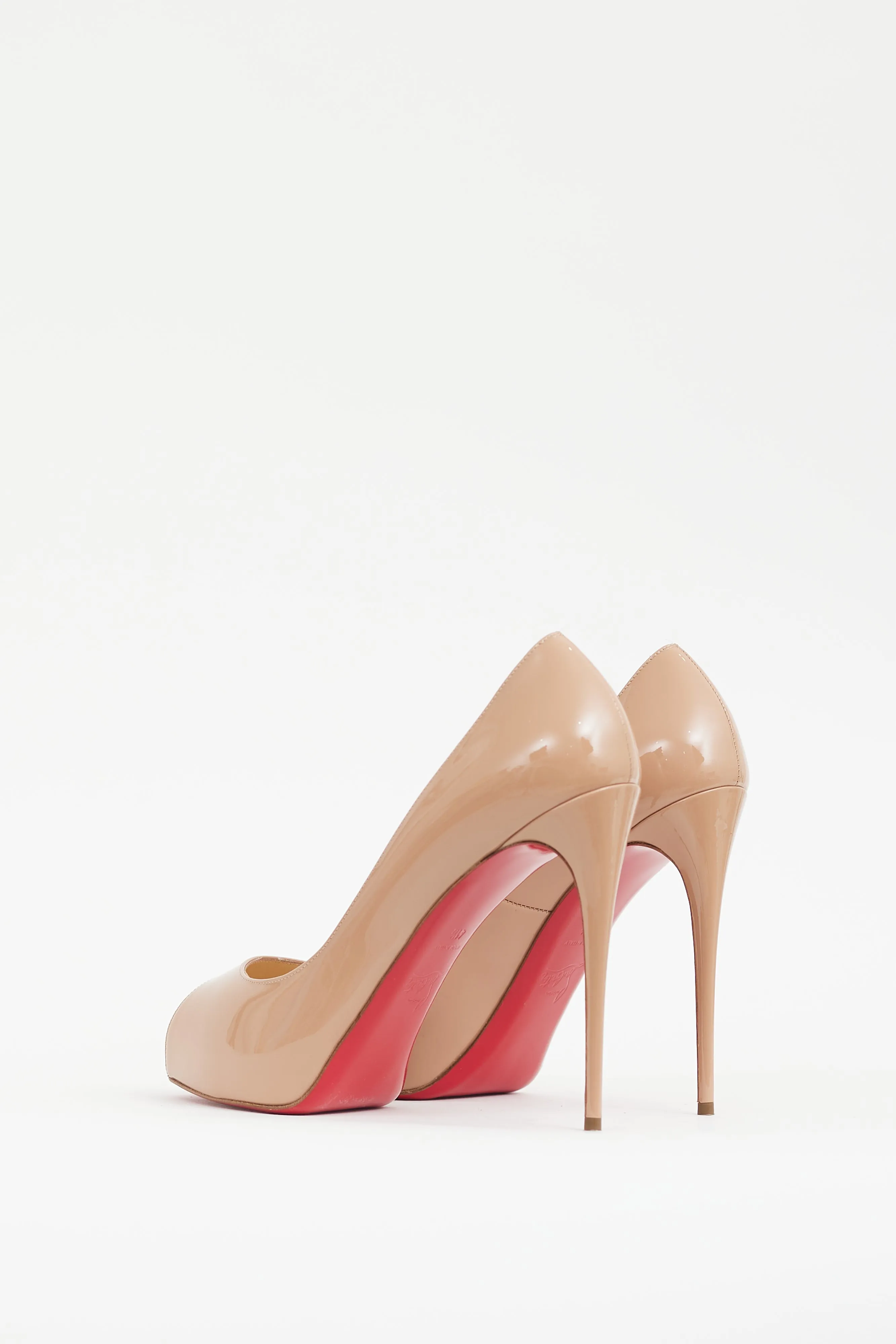 Beige Patent Leather New Very Privé Heel