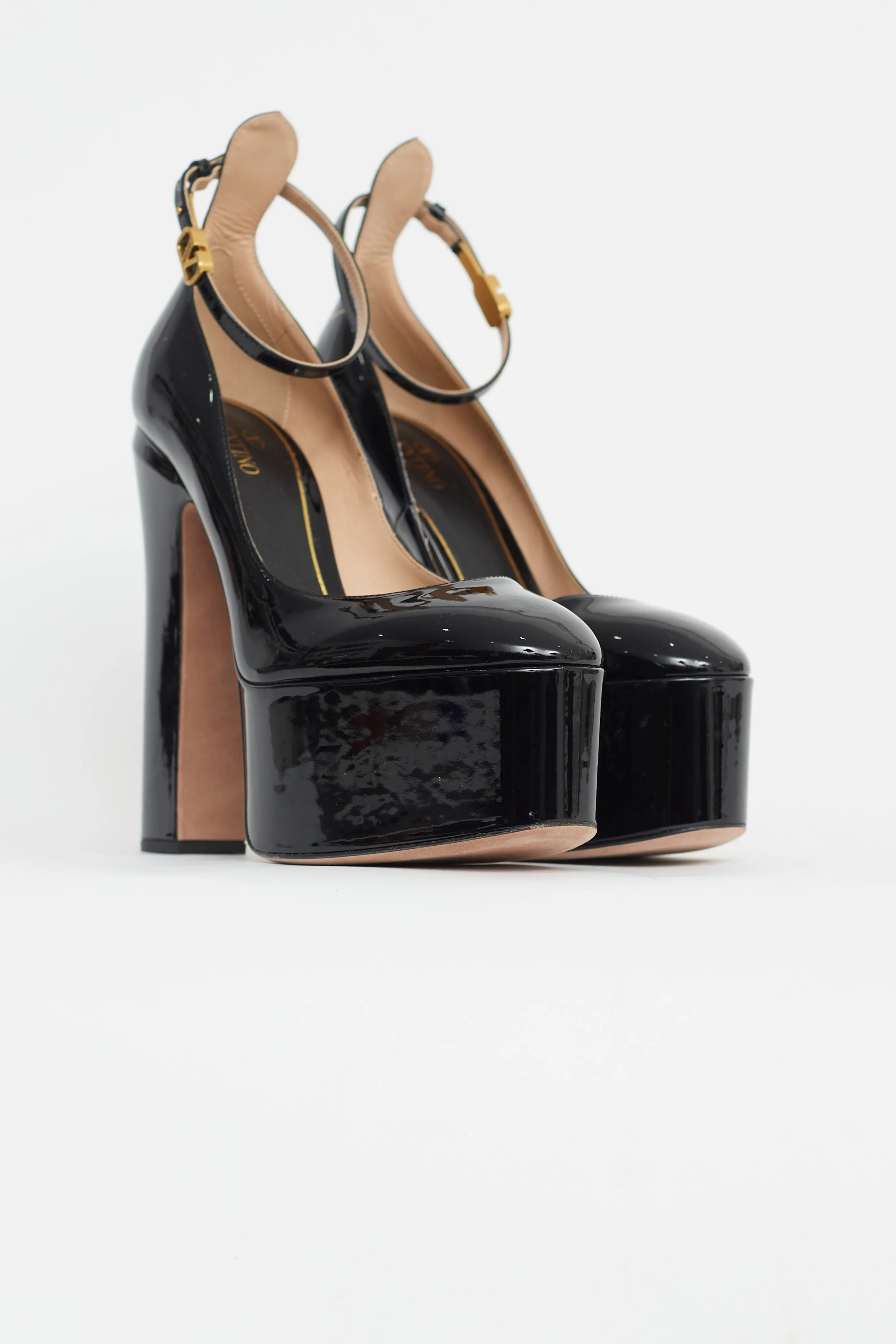 Black Patent Leather Platform Tan-Go Pump
