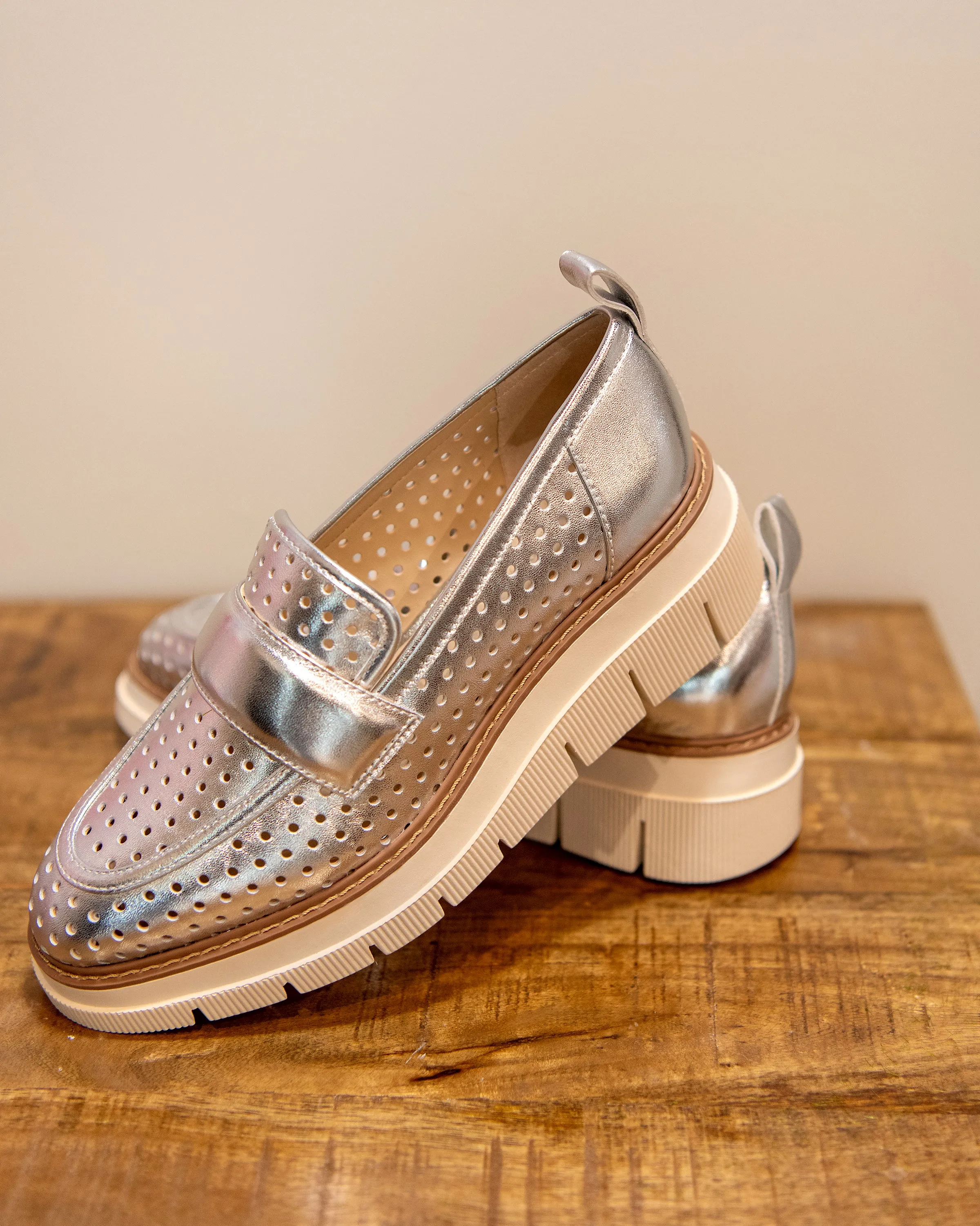 RoseMead Loafer